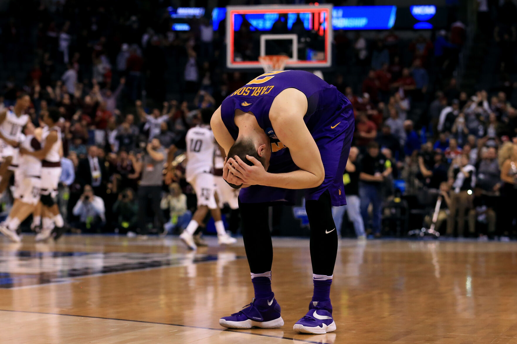 Northern Iowa falls apart